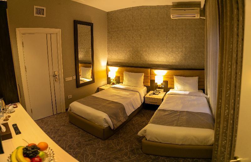 Parkway Inn Hotel & Spa บากู ภายนอก รูปภาพ
