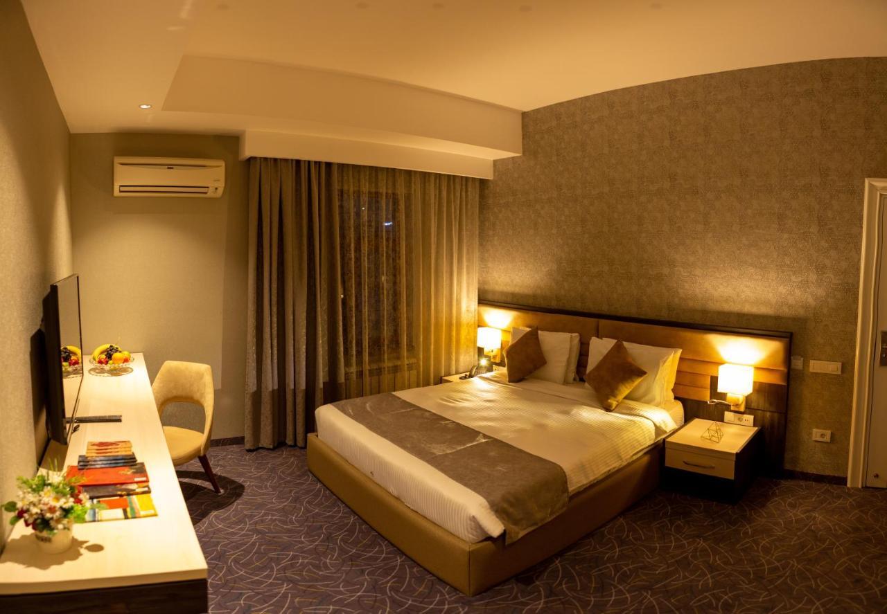 Parkway Inn Hotel & Spa บากู ภายนอก รูปภาพ